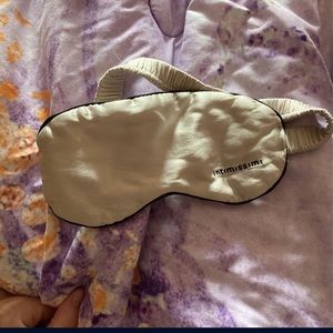 Silk sleep mask